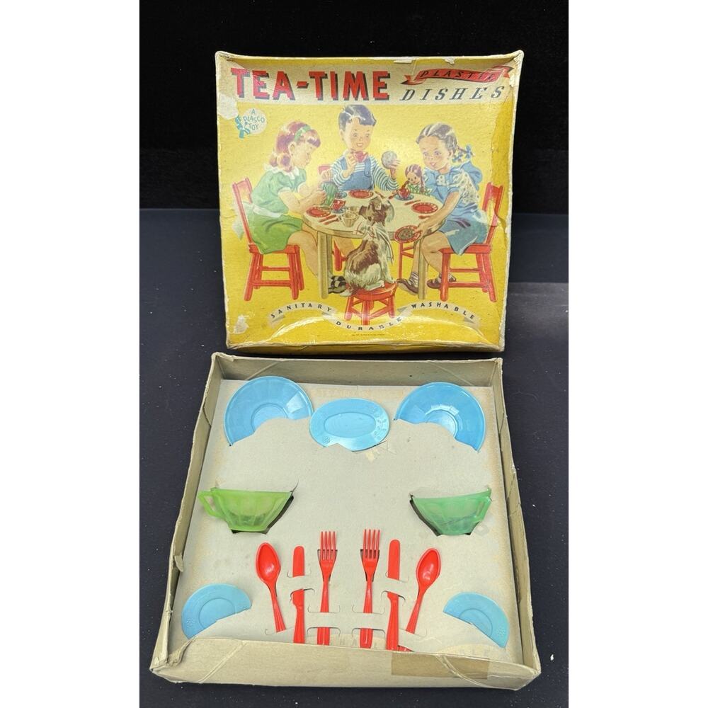 Vintage 1945 Plasco Tea Time Children's Plastic Dishes Made in USA Complete!